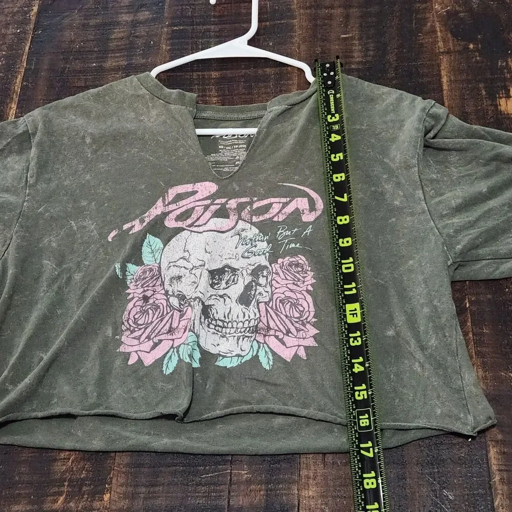 Poison Skull Rose Graphic Crop Top Tee Acid Wash Olive Green XS Rock Band Shirt